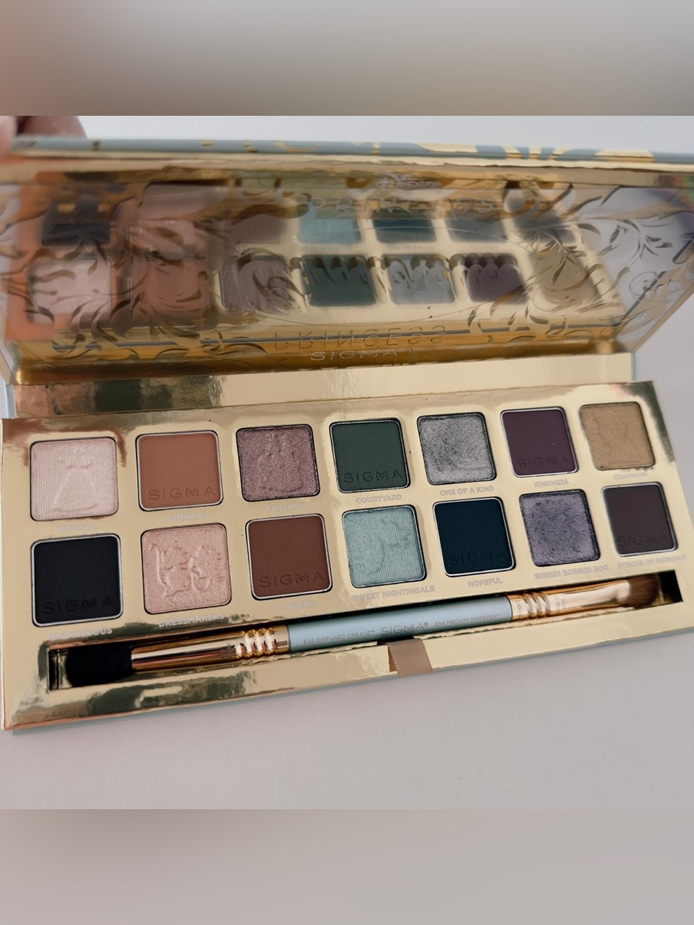 Sigma Beauty Disney Princess Cinderella Eyeshadow Palette